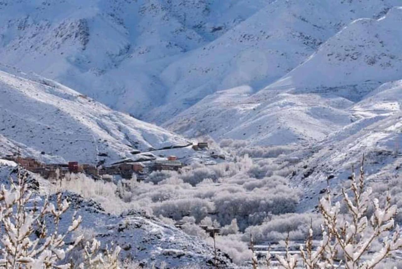 Gite Dar Tanzoughte Imlil  Dış mekan fotoğraf
